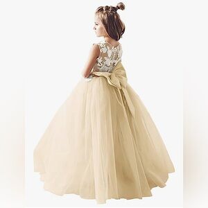 Elegant Cream Lace Kids Formal Dress